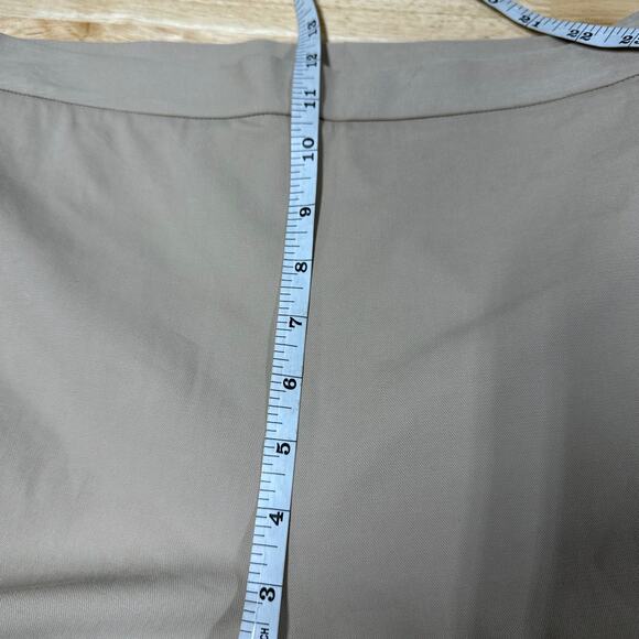 St. John NWT Ankle Zip Stretch Gabardine Pants Beige Size 6 Flat Front Side Zip - Picture 12 of 12